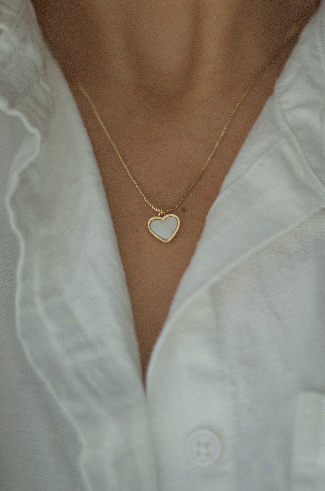 18k Gold Pearl Heart Necklace