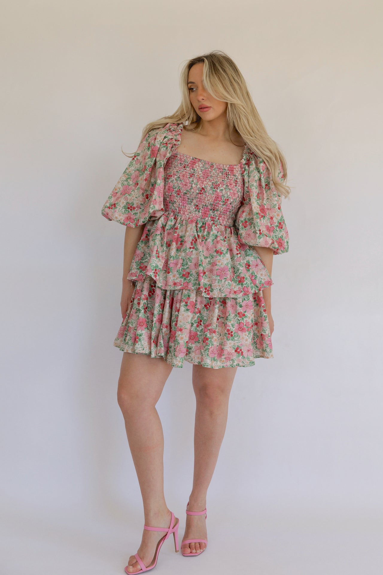 Floral Puff Sleeve Statement Dress L Floral Puff Sleeve Statement Dress L