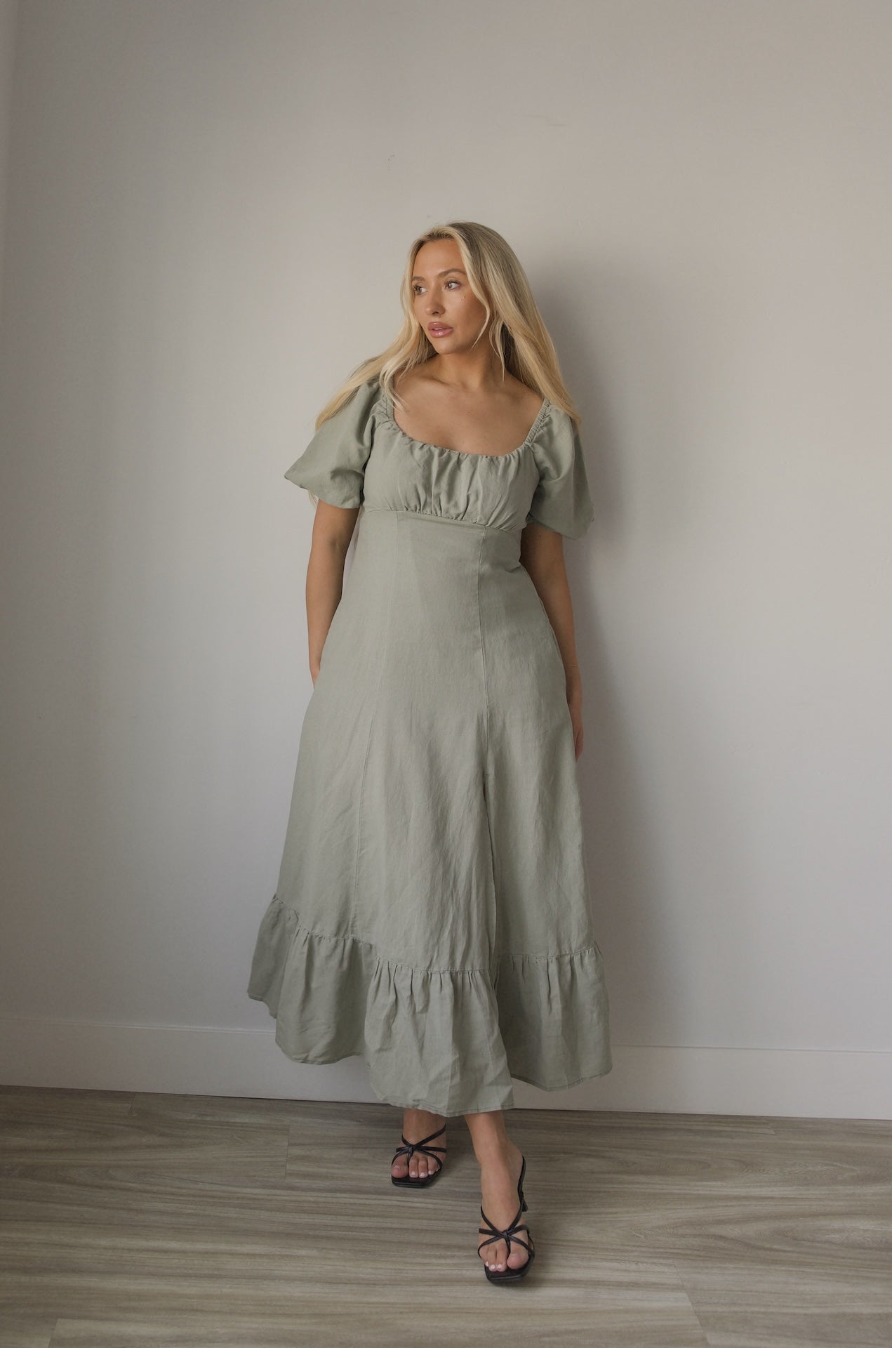 Linen Puff Sleeve Dress