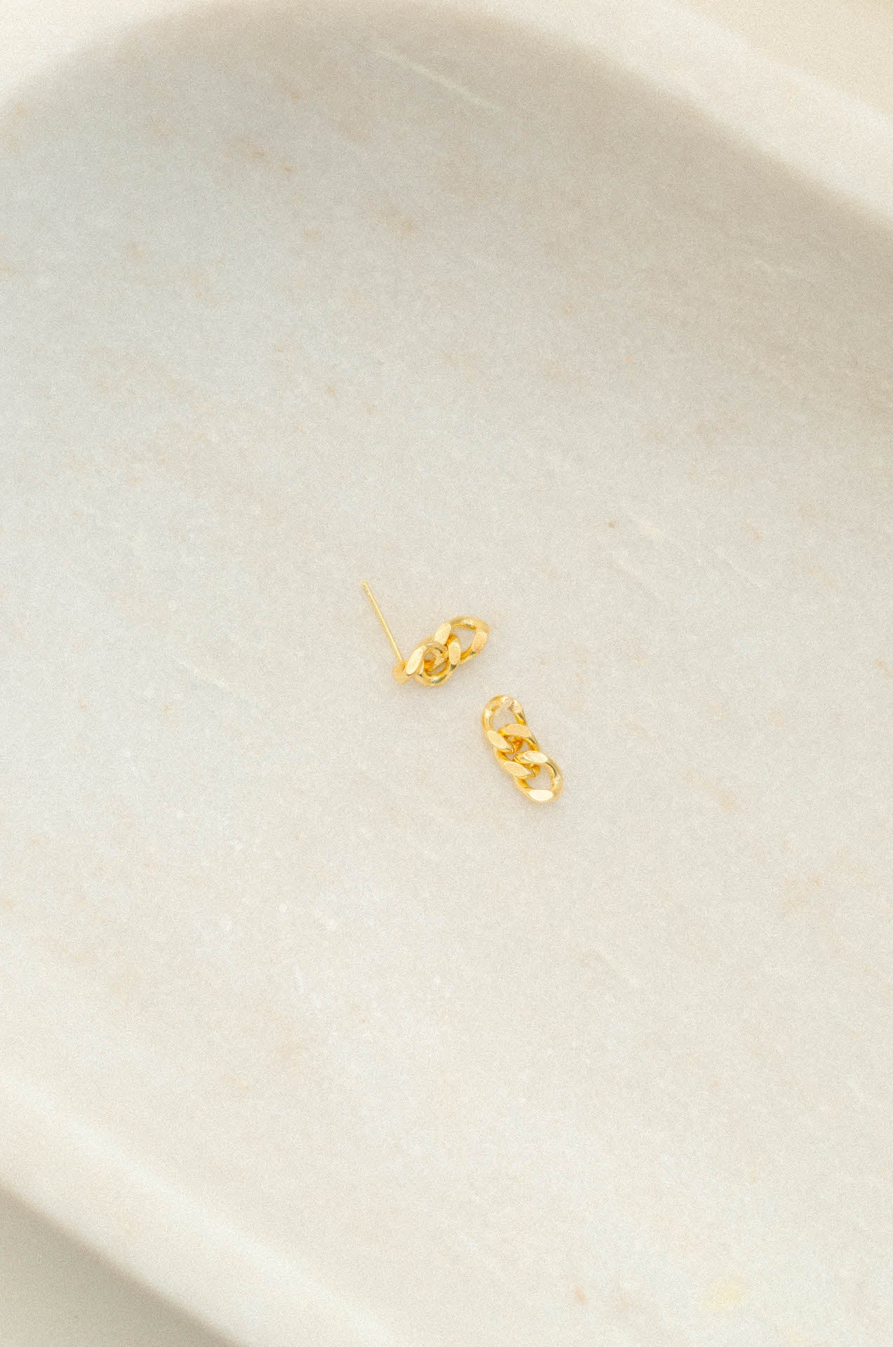 14k gold plated curb chain link drop earrings