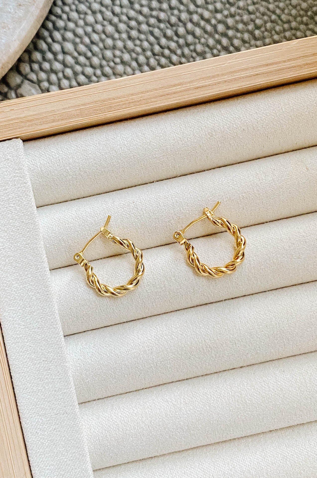 waterproof 14k gold plated twisted hoop earrings