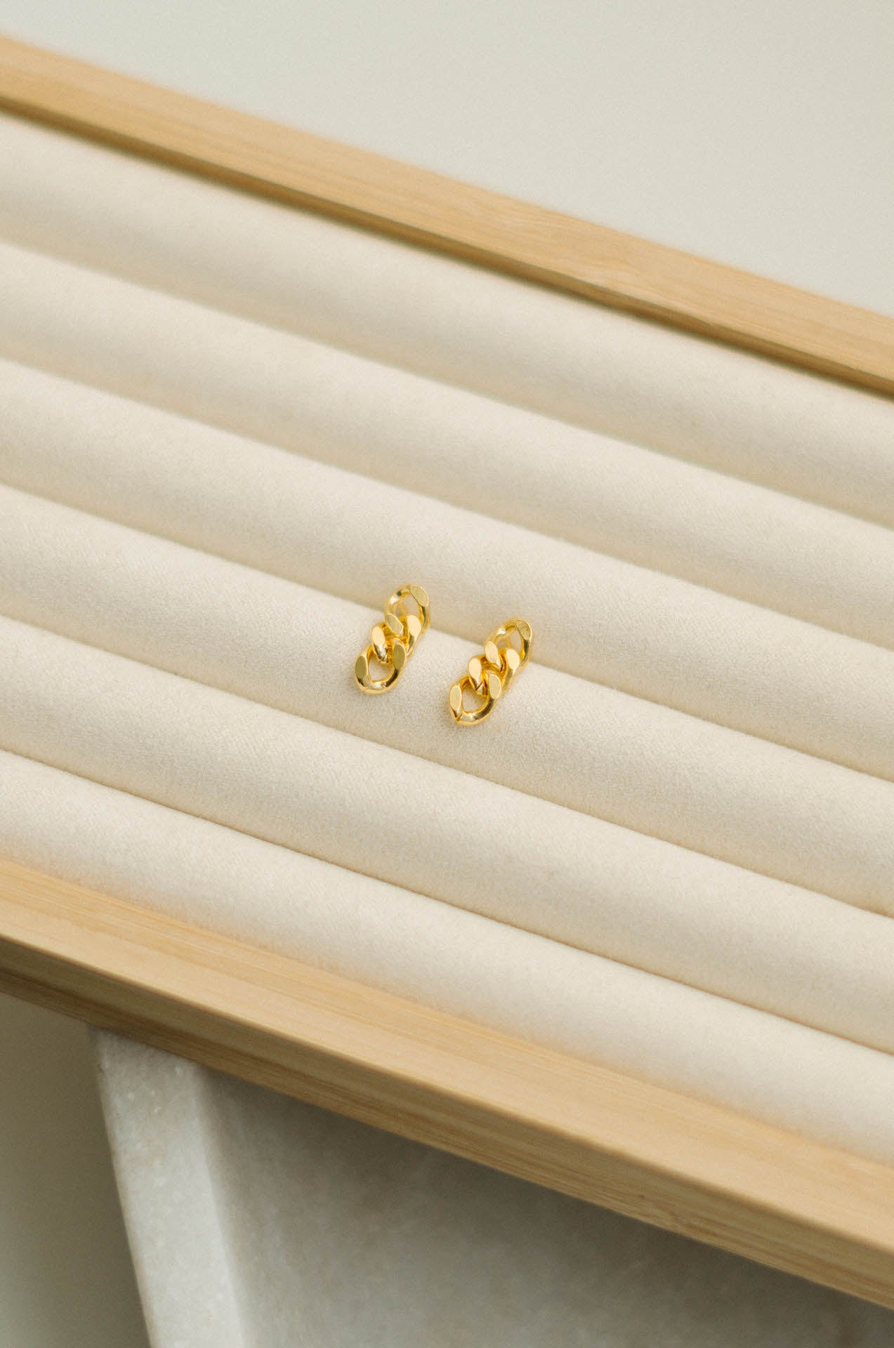 14k gold plated curb chain link drop earrings