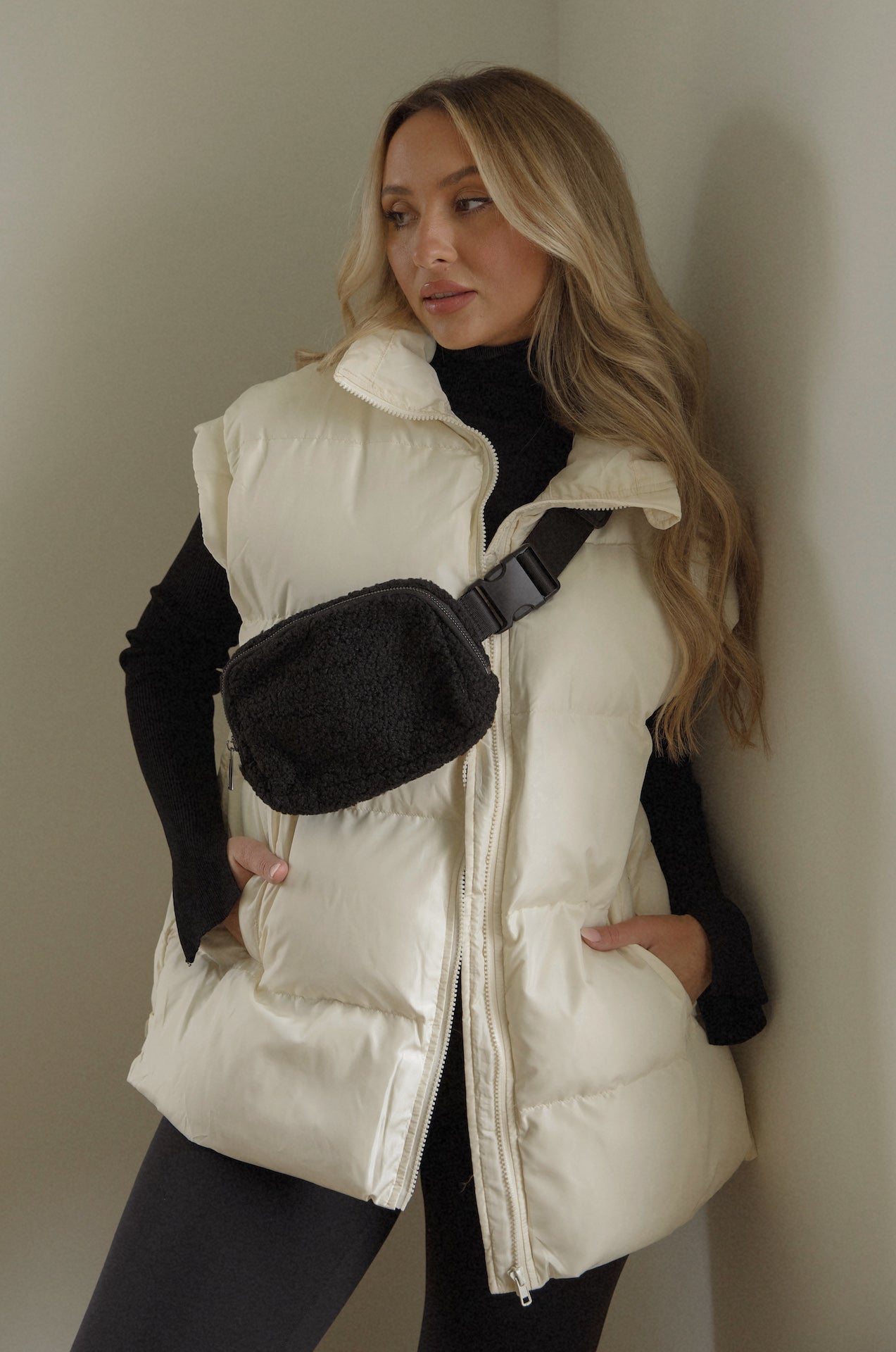black fleece sherpa belt bag