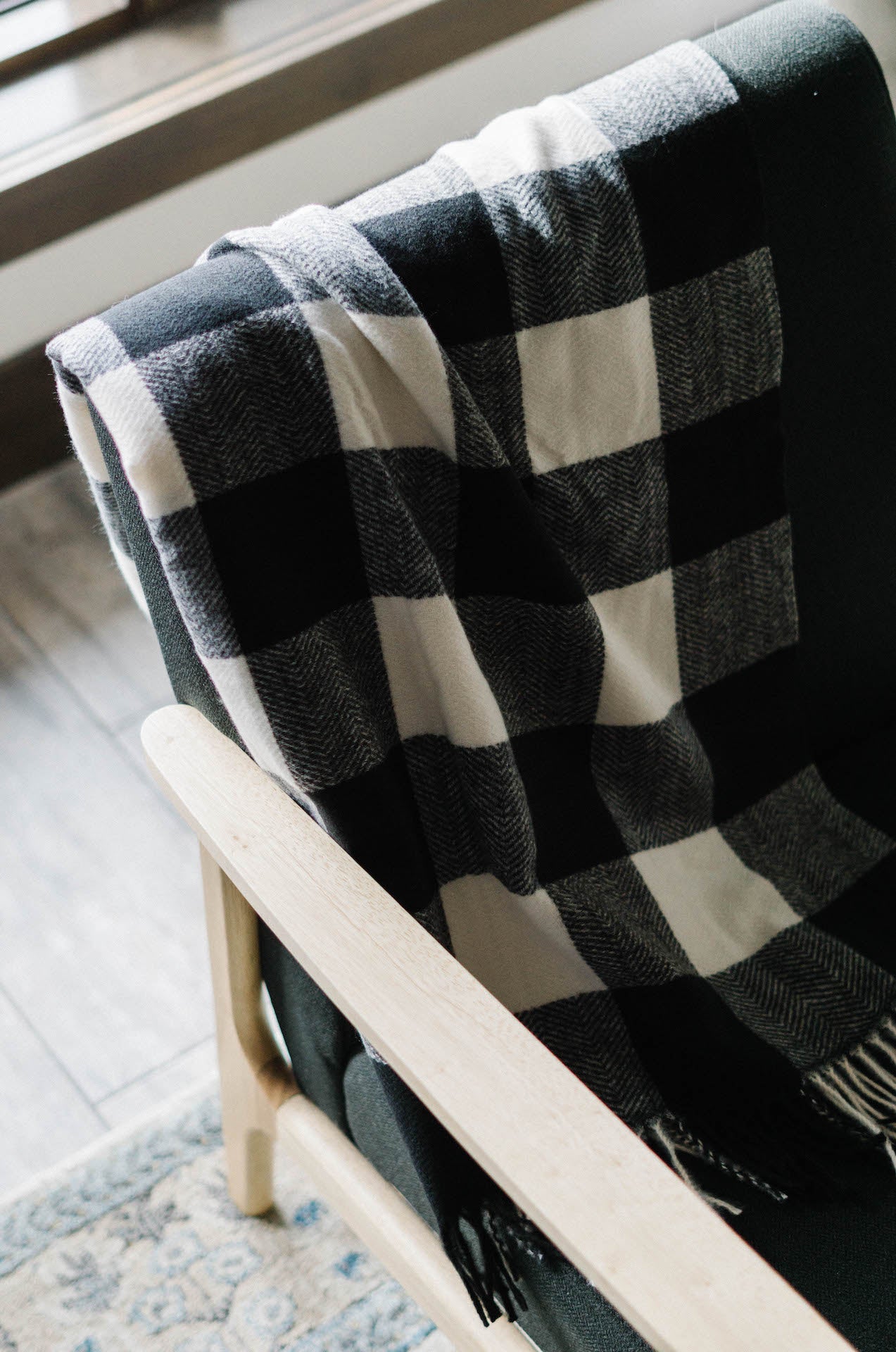 minimal plaid checkered scarf