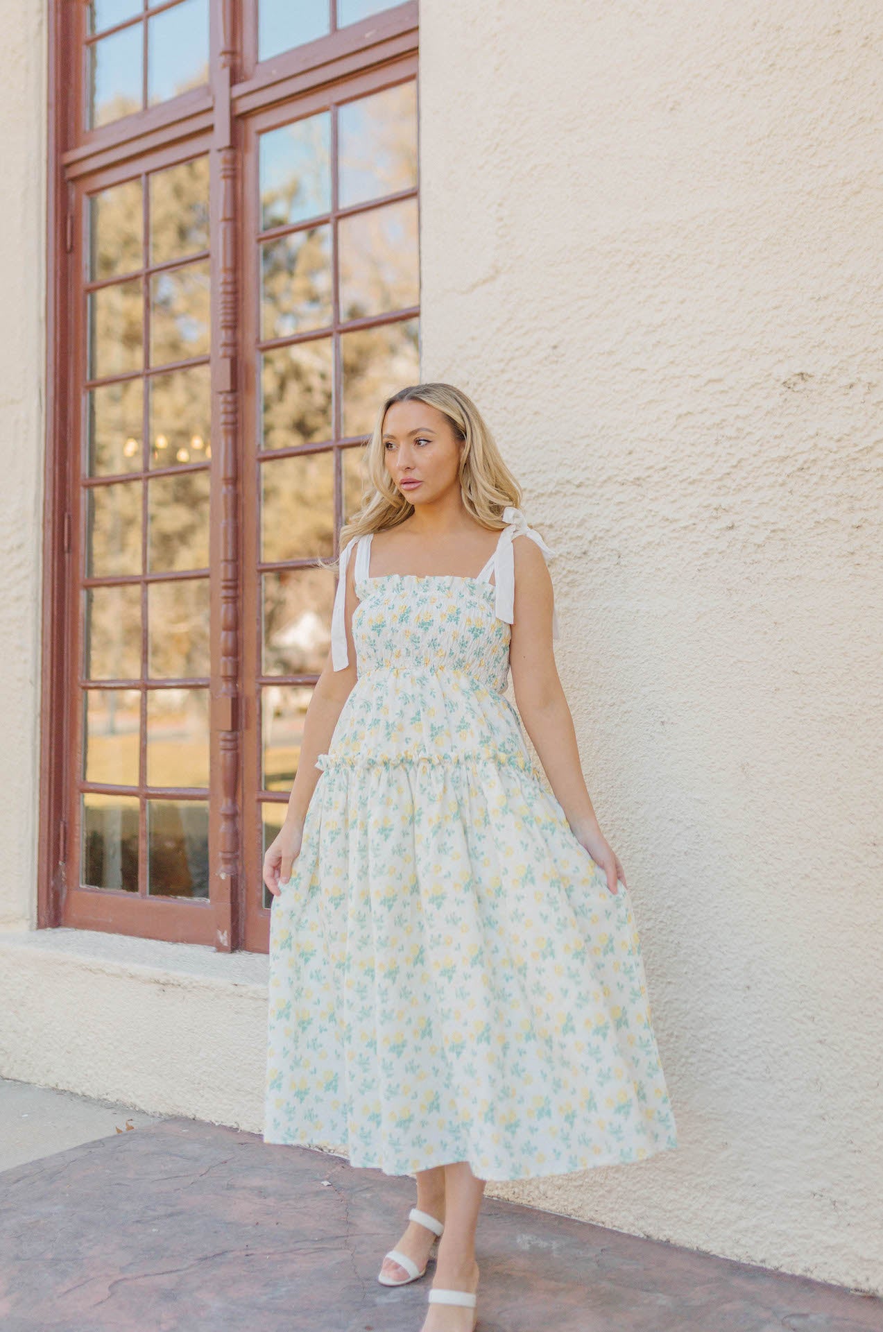 Floral A Line Midi Dress M Floral A Line Midi Dress M