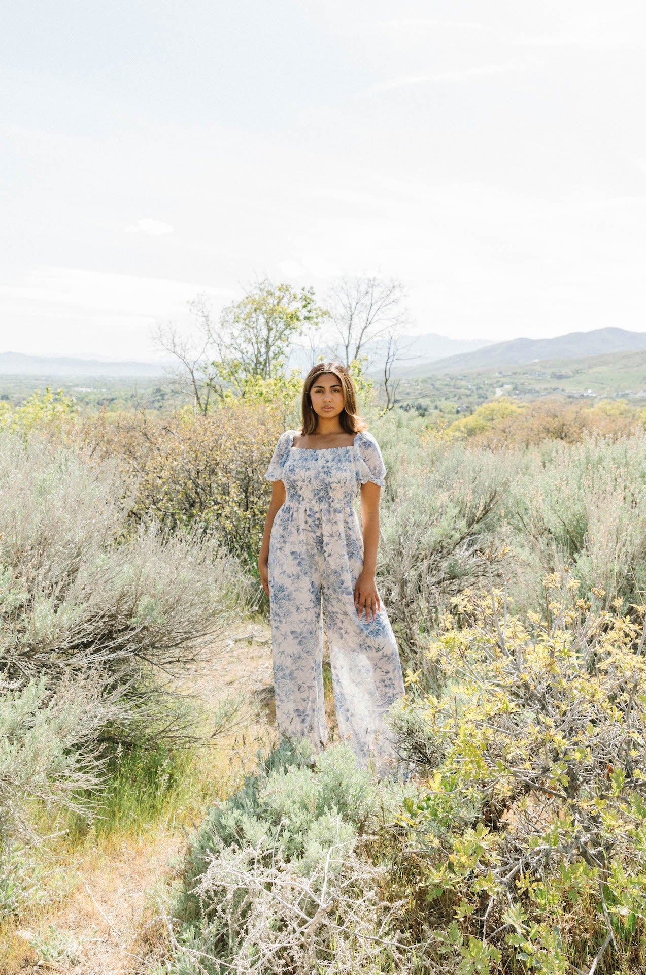 blue floral print puff sleeve jumpsuit