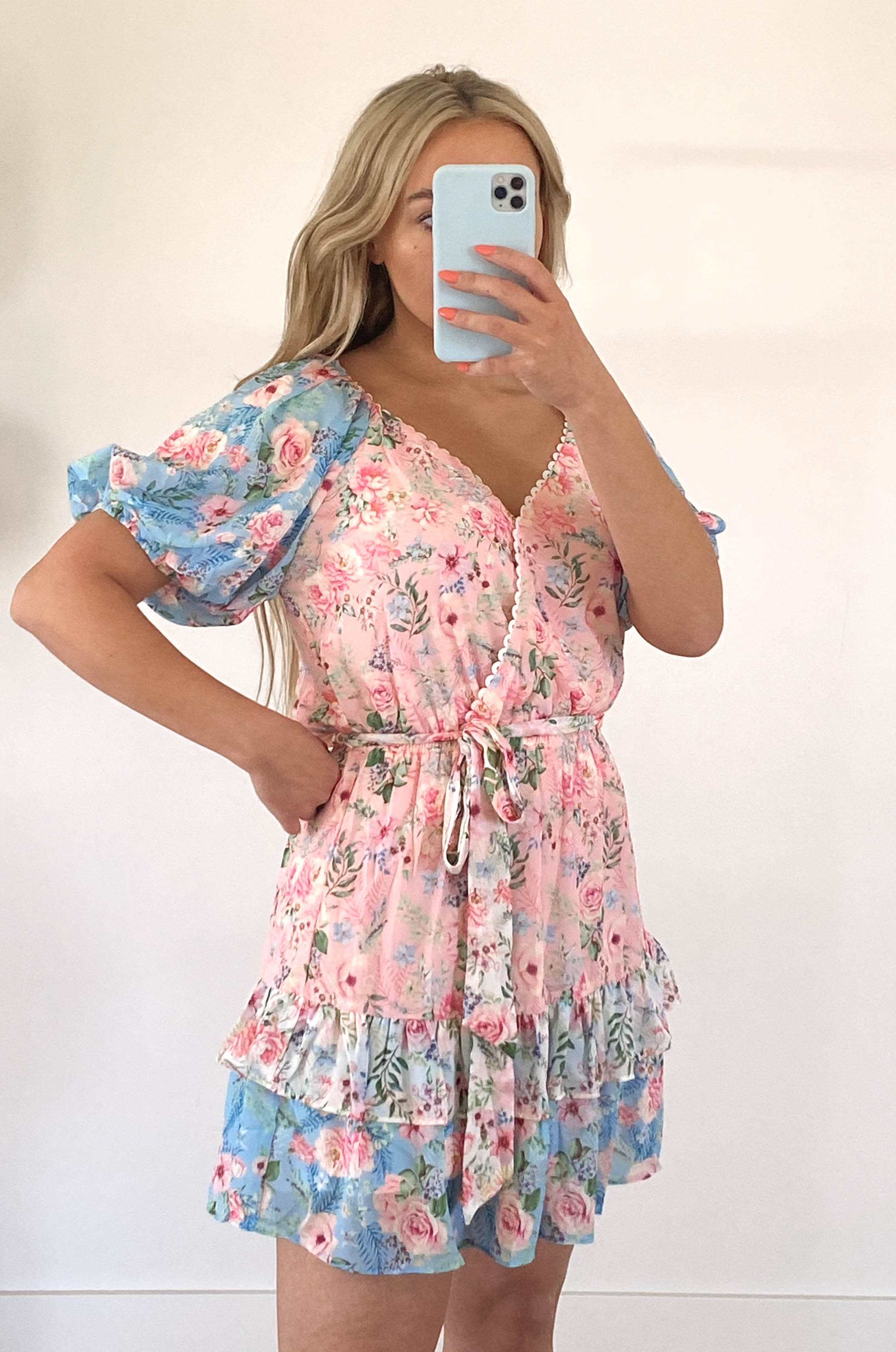 puff sleeve floral dress
