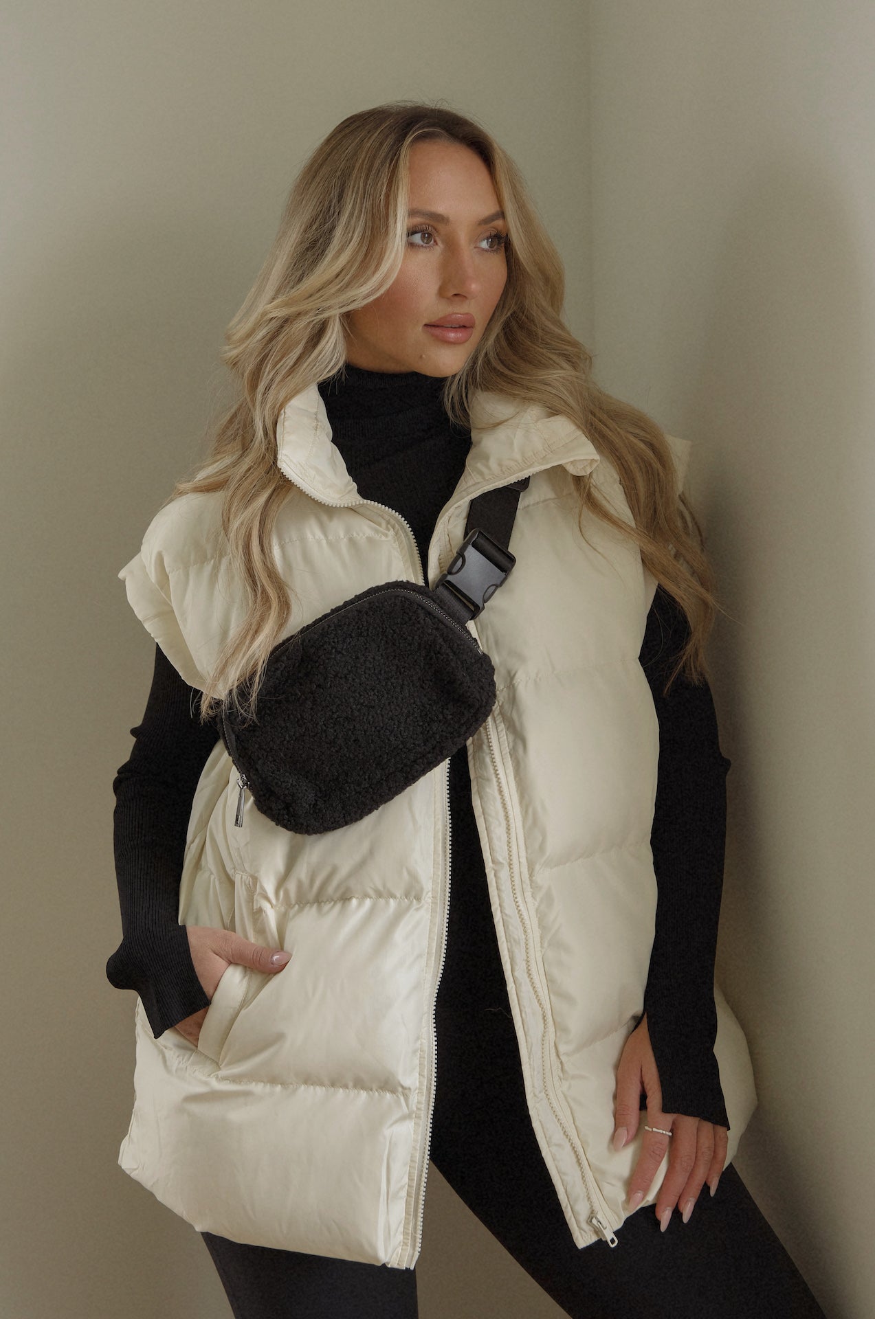 black fleece sherpa belt bag
