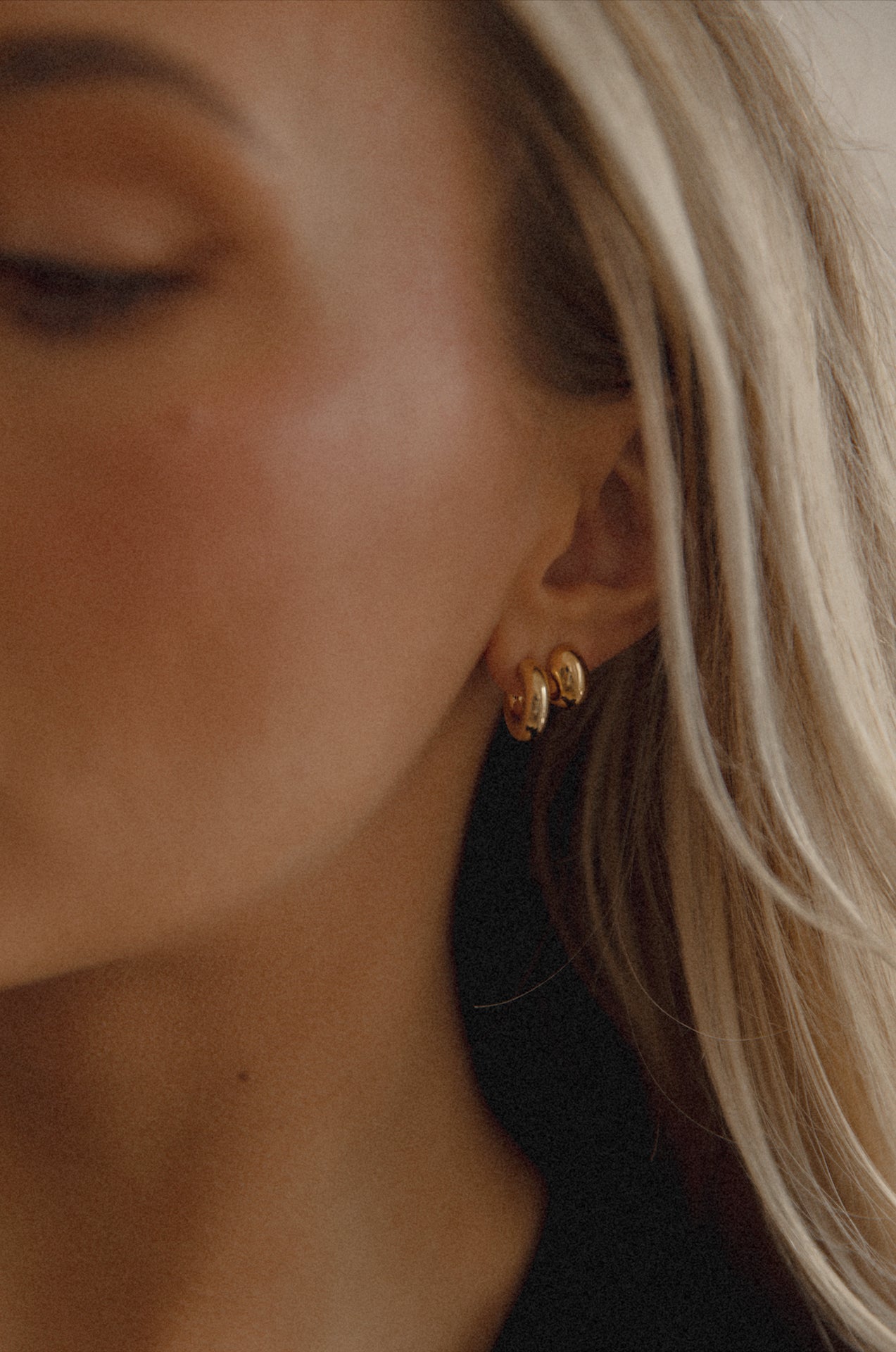 18k gold dome earrings