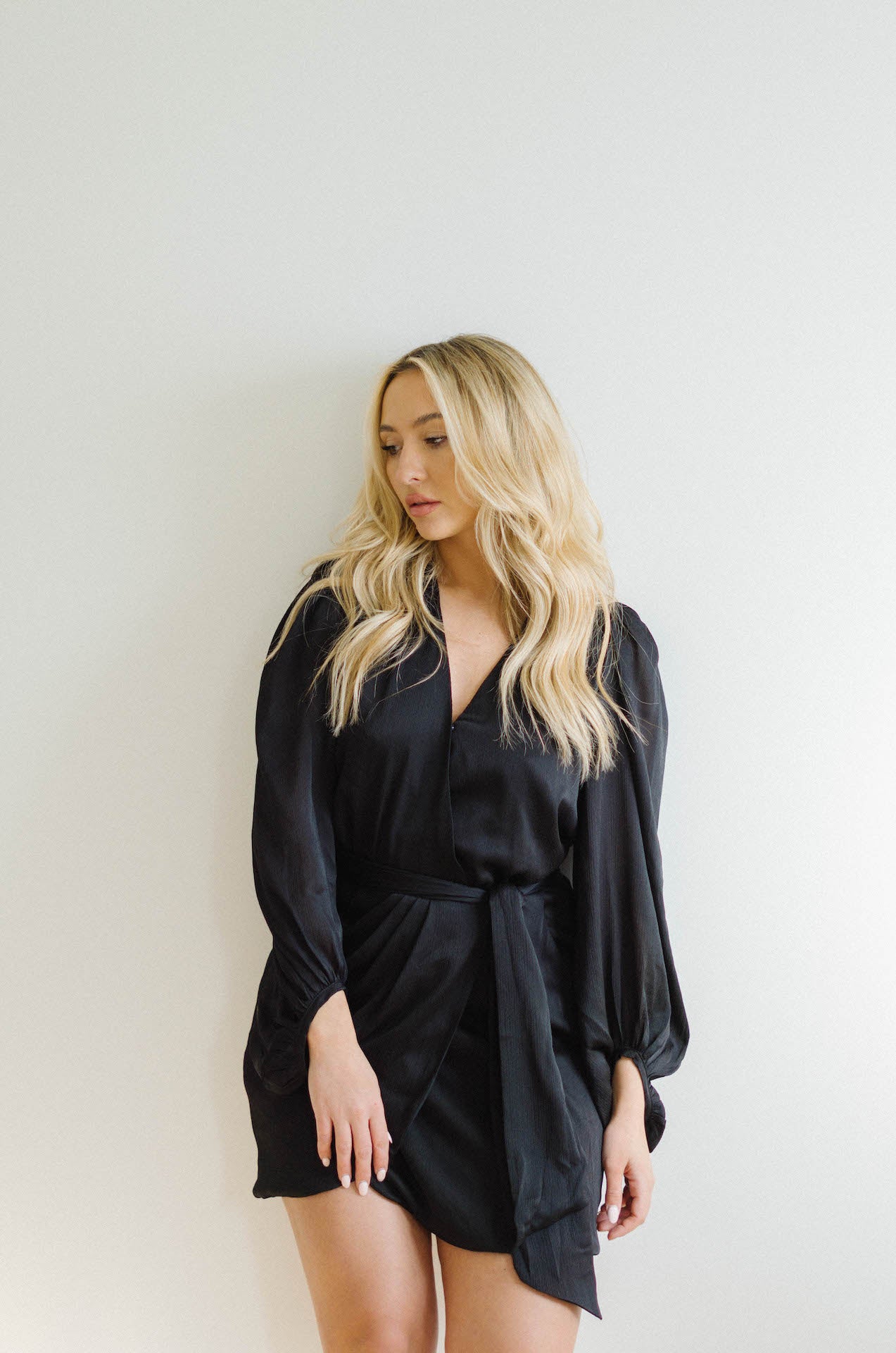 holiday sexy black wrap mini dress with long sleeves