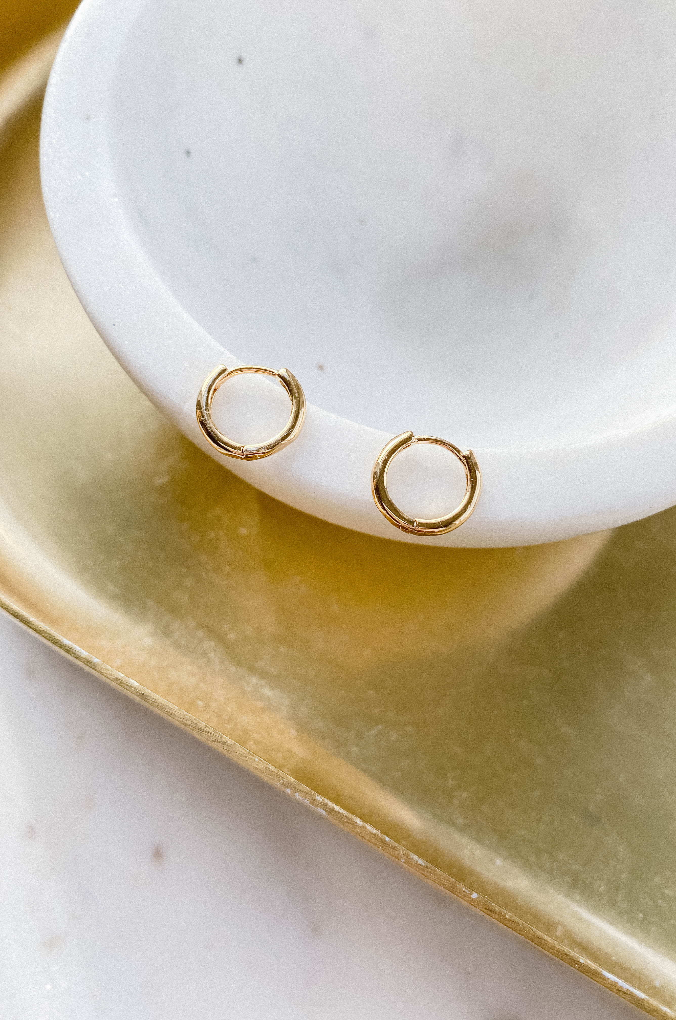 helix waterproof everyday minimalistic earring
