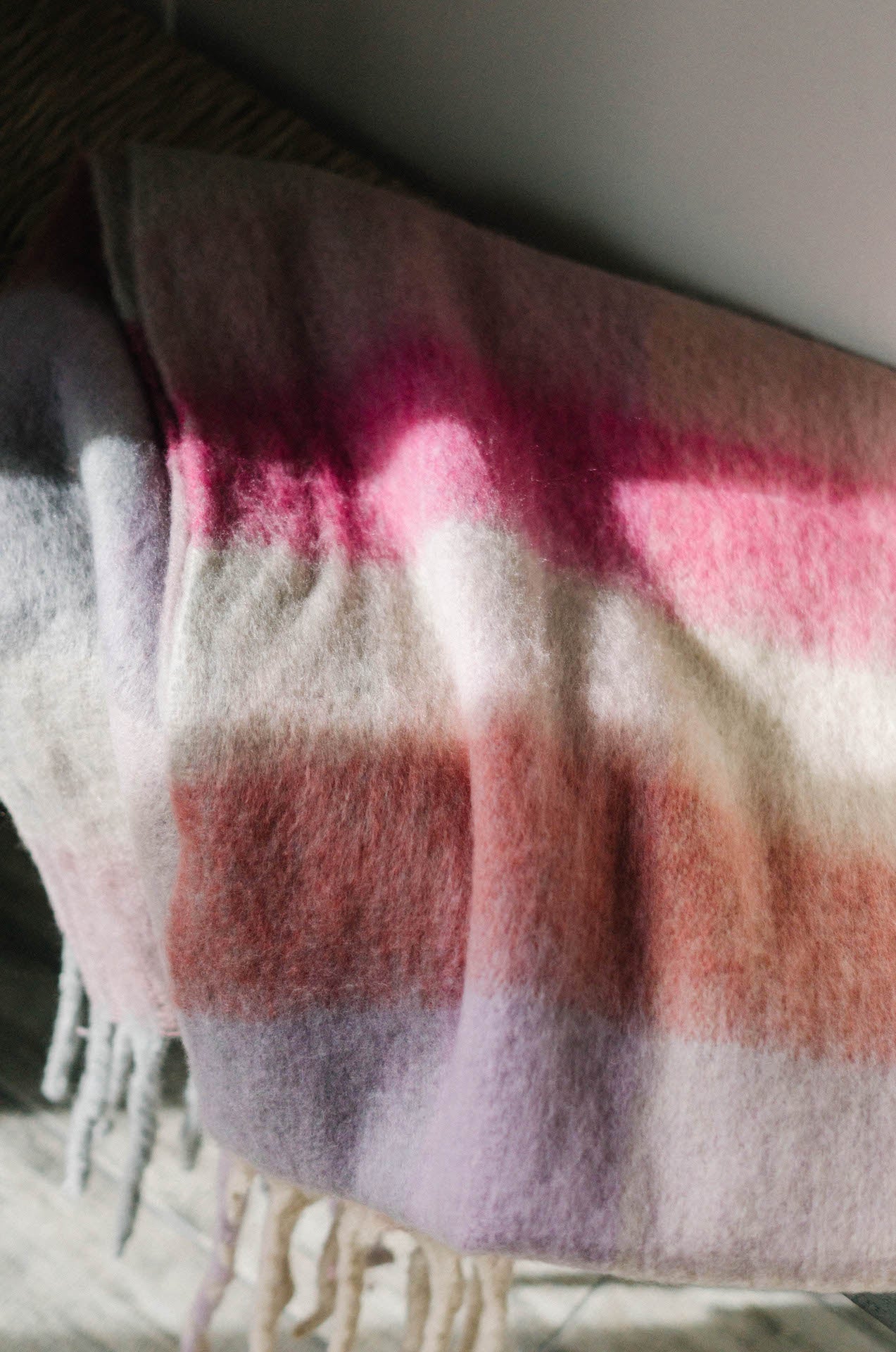 pink and purple colorful scarf