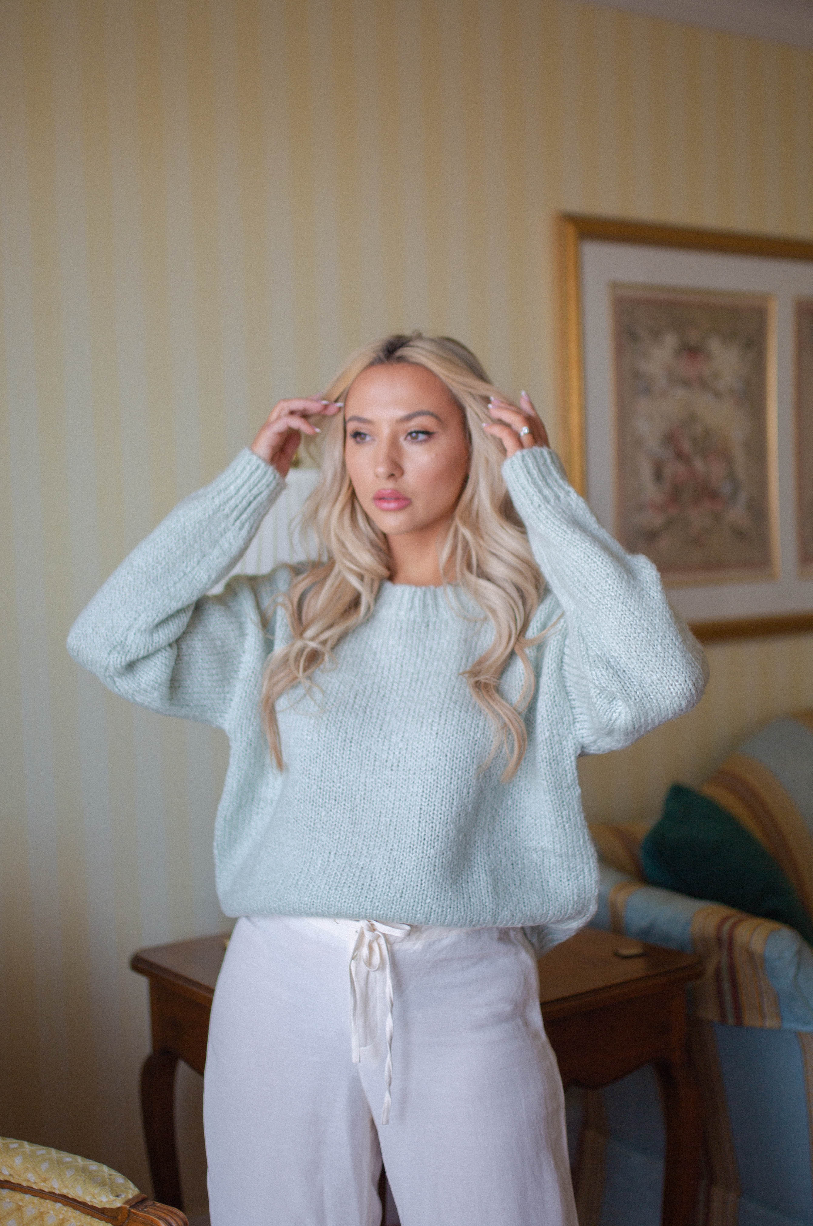 crew neckline mint sage sweater made out of wool