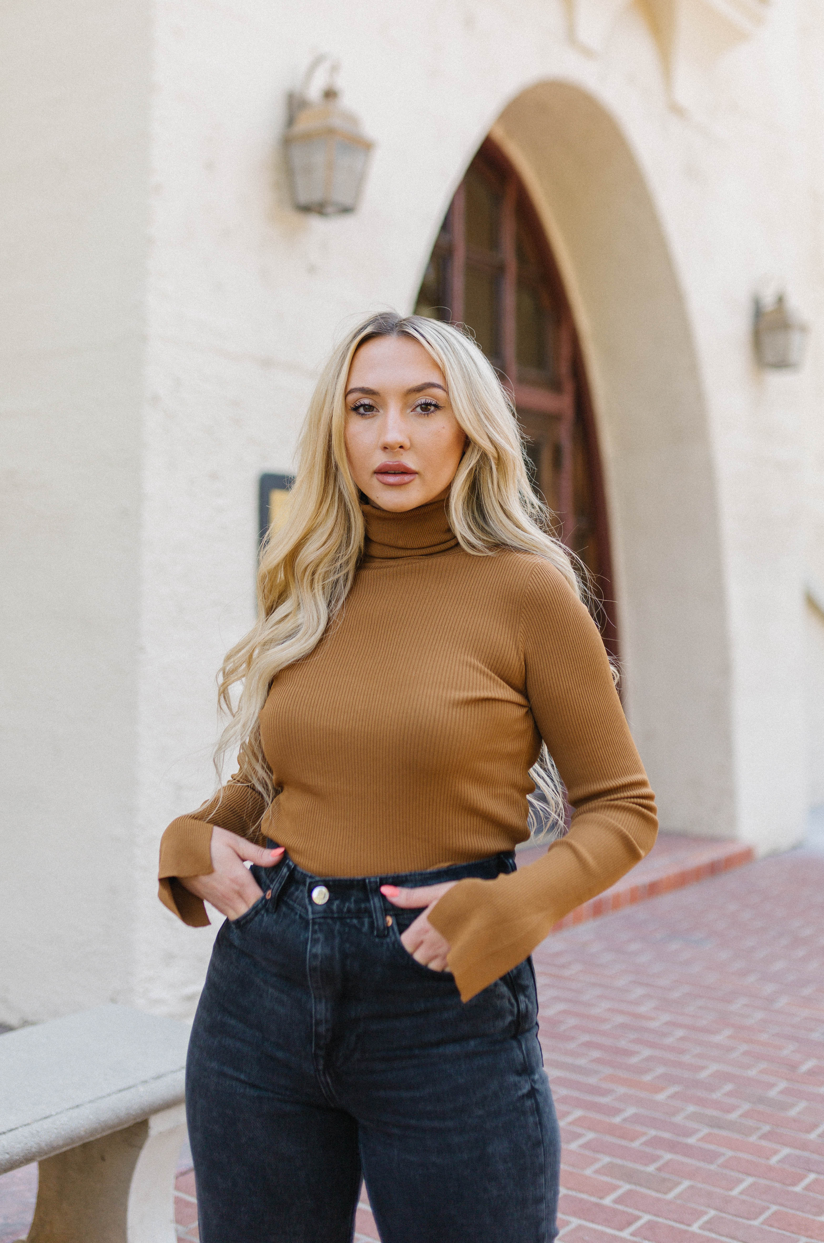 Essential Knit Turtleneck Top - Brown