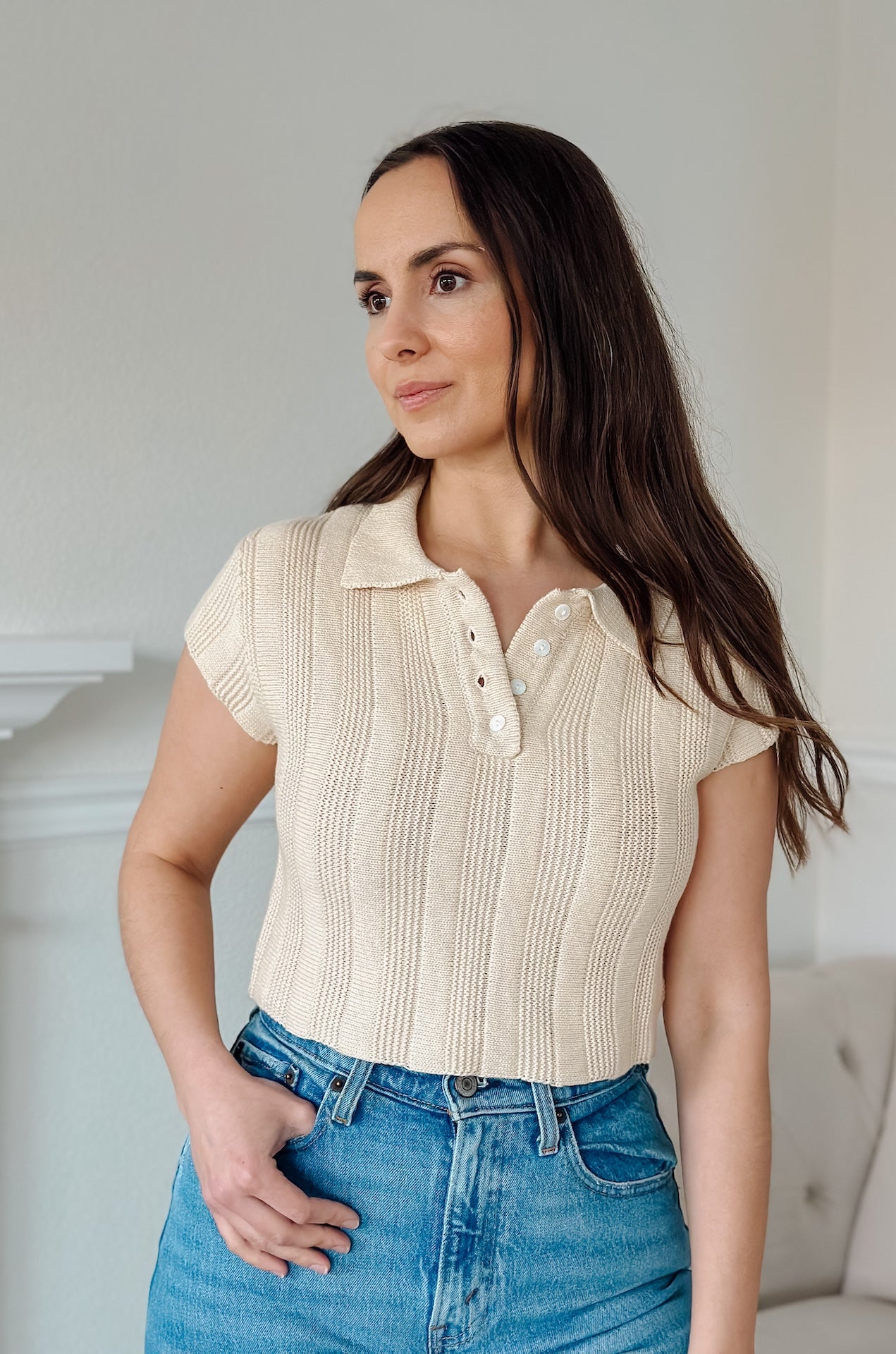 cream knit collared top with short sleeves