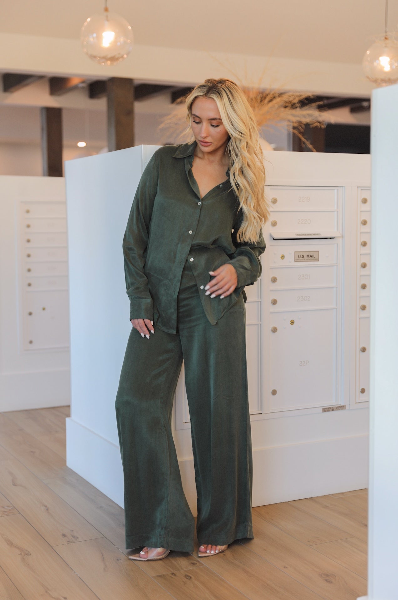 green long sleeve button down pants set