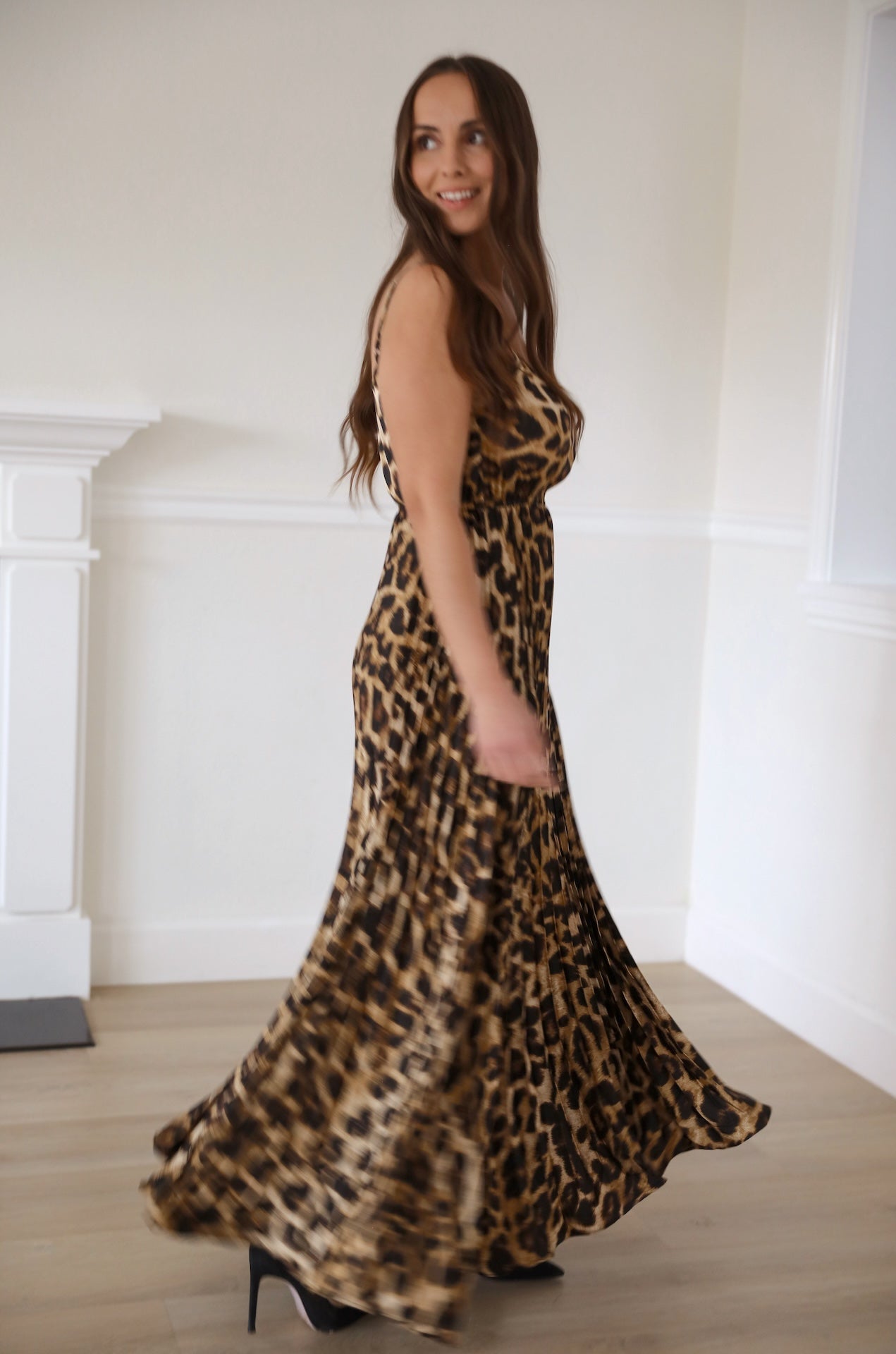 leopard print pleated maxi dress