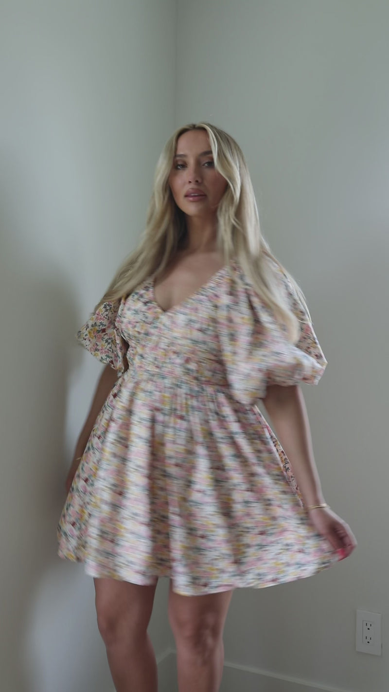 V Neck Puff Sleeve Patchwork Mini Dress main image 0