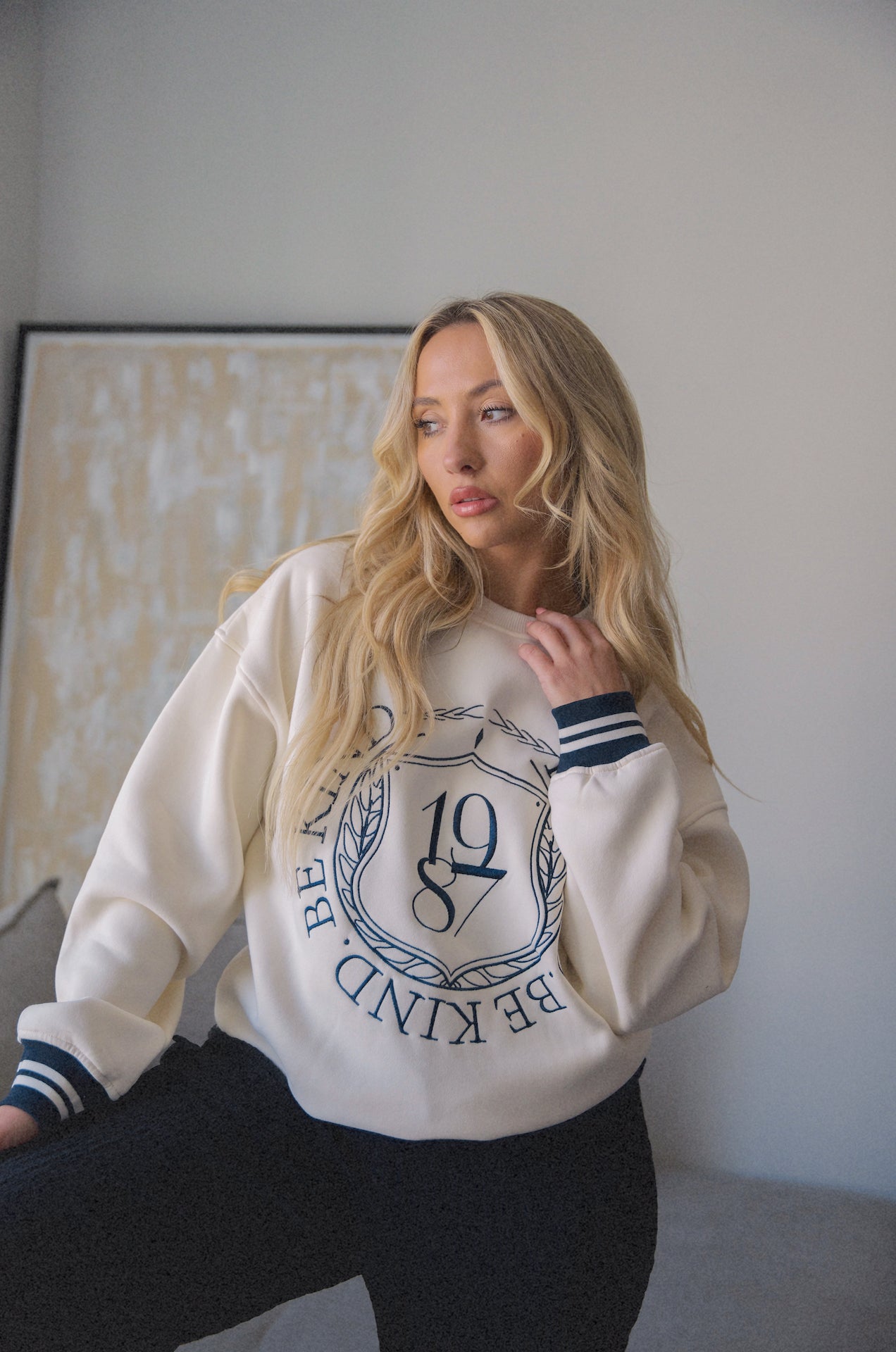 1987 be kind bailey rose sweatshirt in cream with blue embroidery