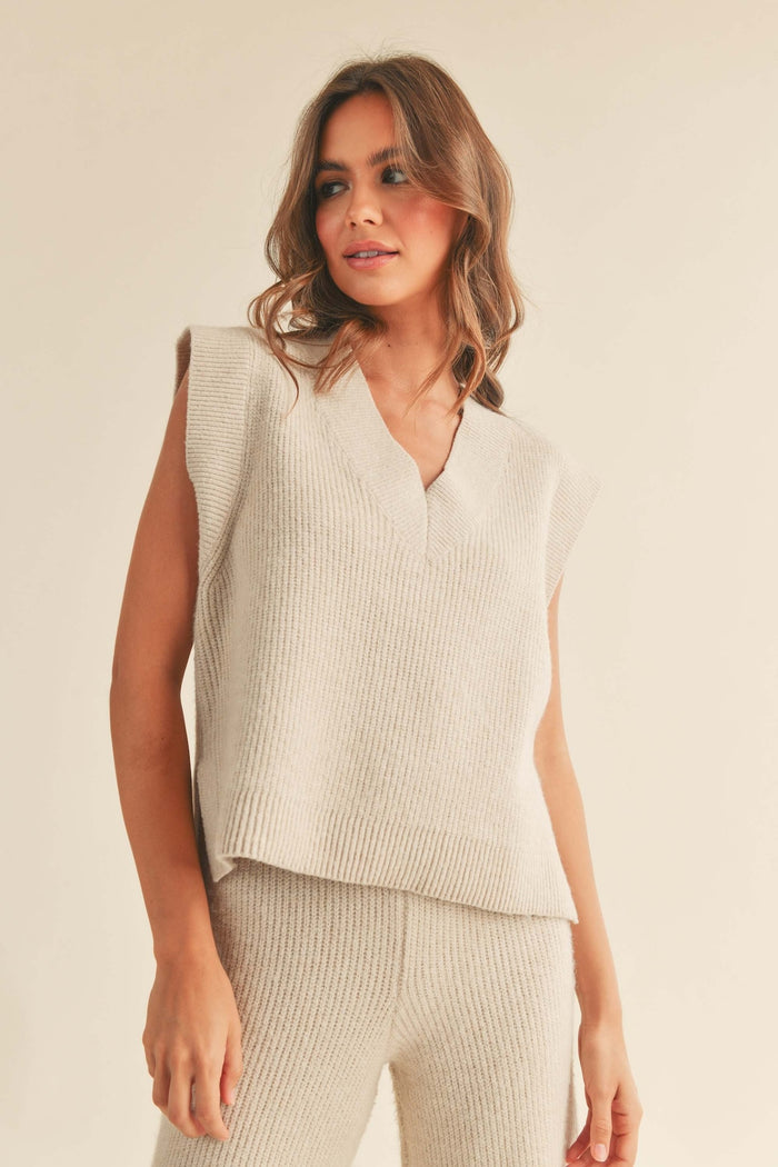 Beige V-Neck Sleeveless Sweater Vest