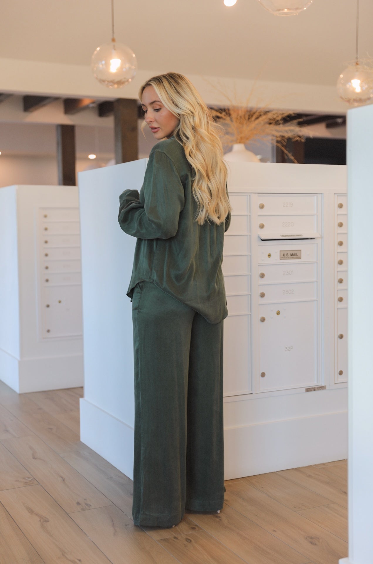 green long sleeve button down pants set