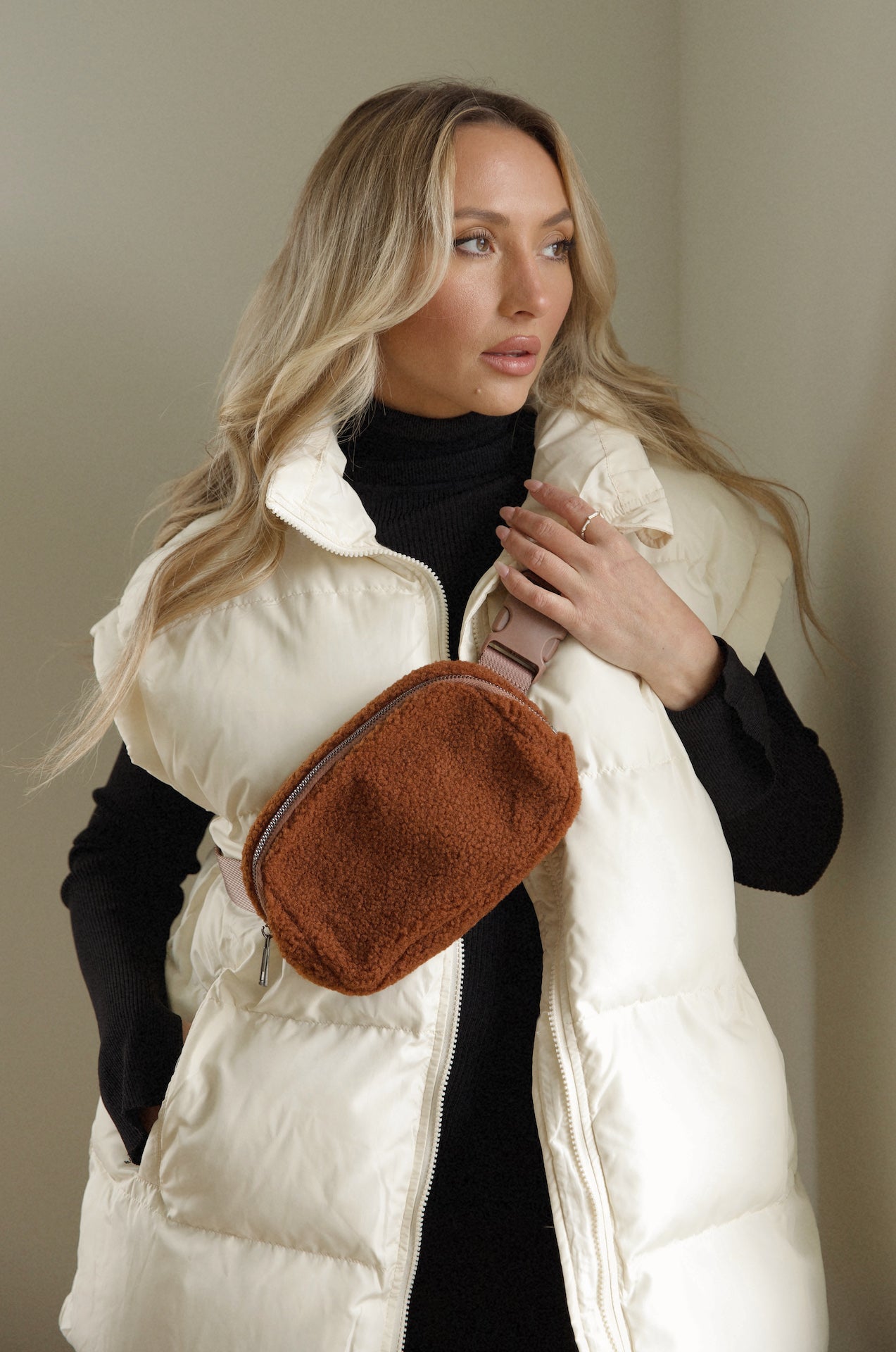 brown sherpa fleece crossbody belt bag