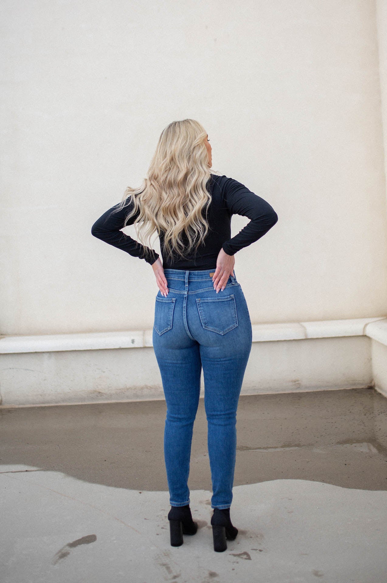 blue high waist ankle skinny jeans