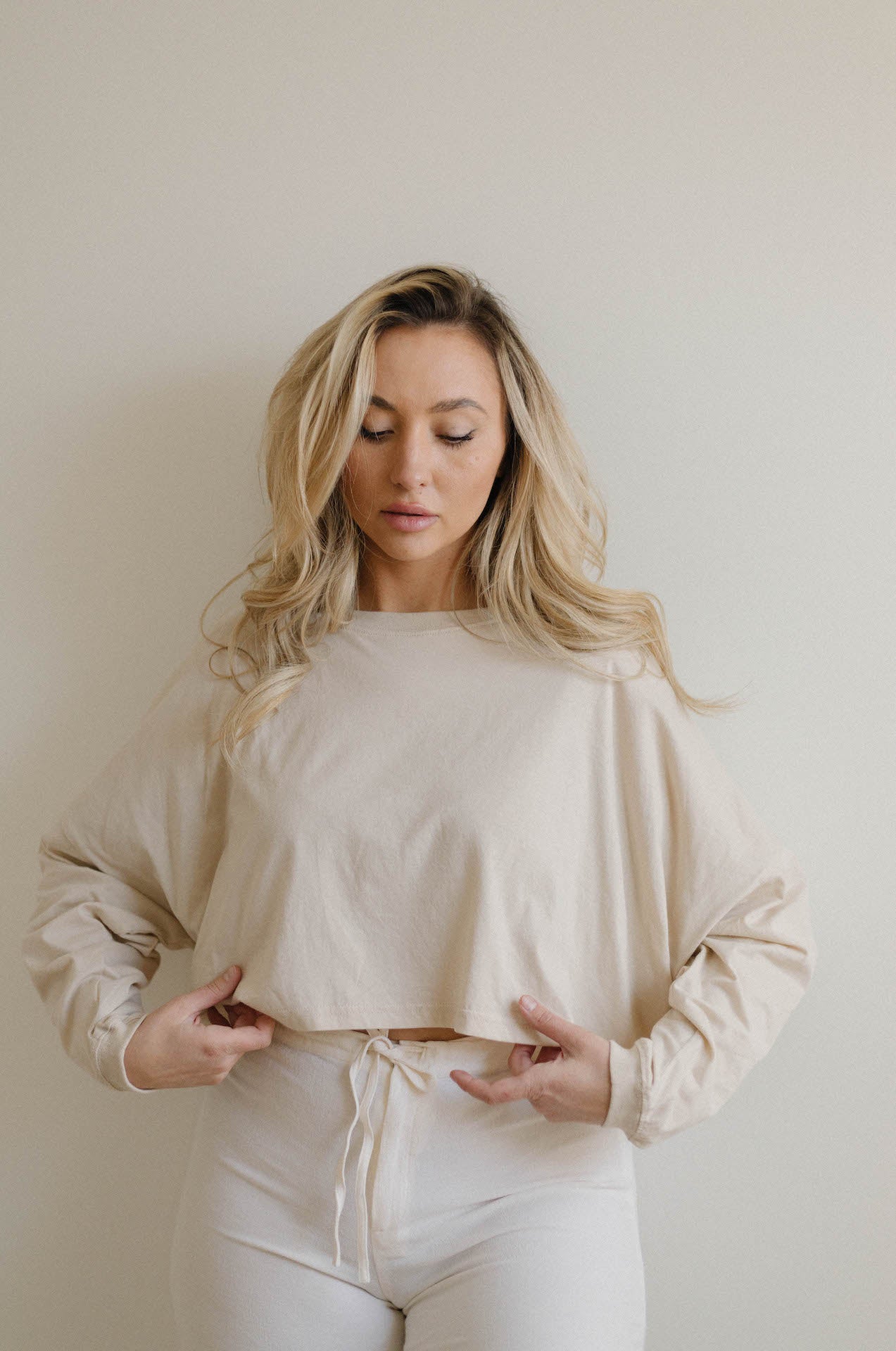 oversized cream long sleeve crop top