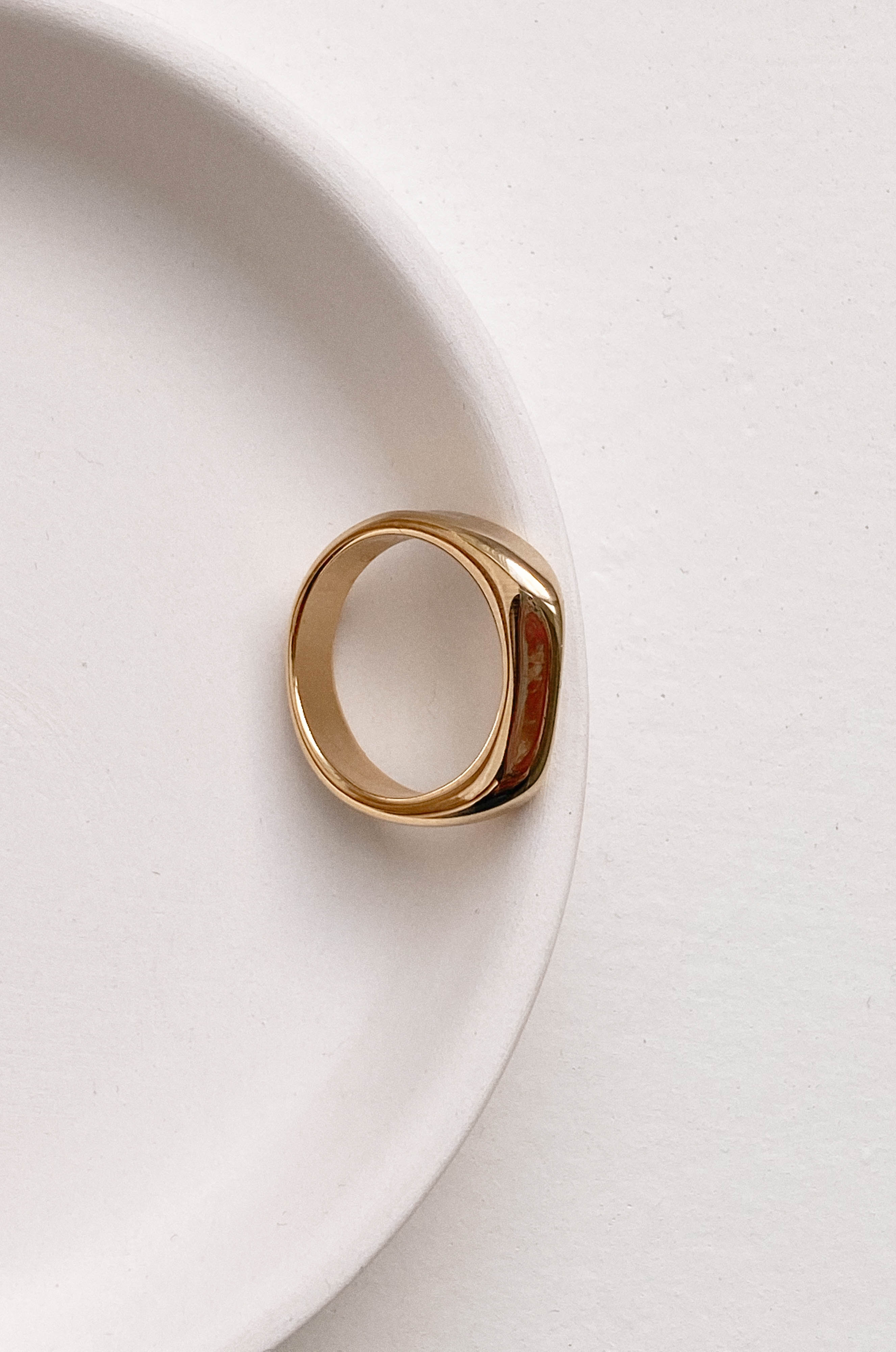 unique modern gold ring with an edge