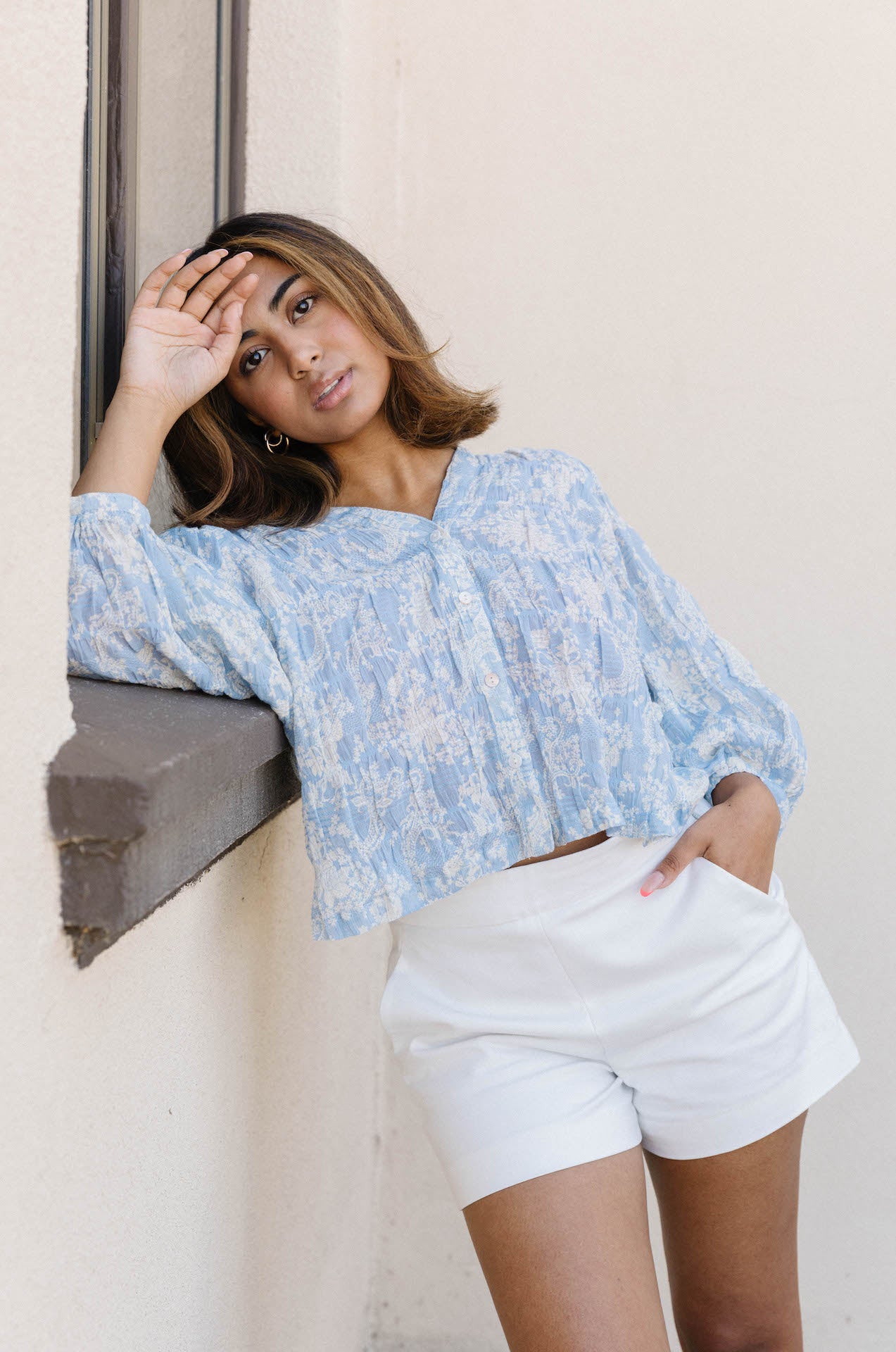blue and white womens floral blouses